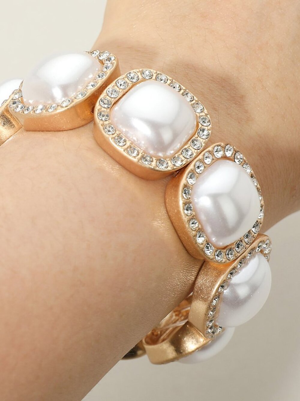 Square Rhinestone Pearl Frame Stretch Bracelet